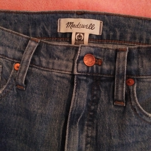 Madewell | Classic Straight Jean - Picture 4 of 4